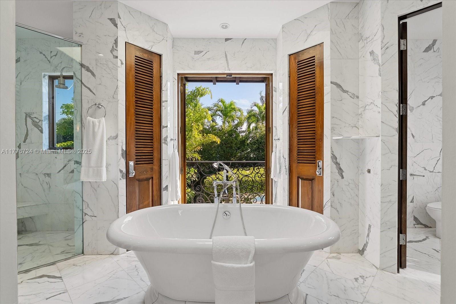 MASHTA ISLAND A REPLAT OF - Residential