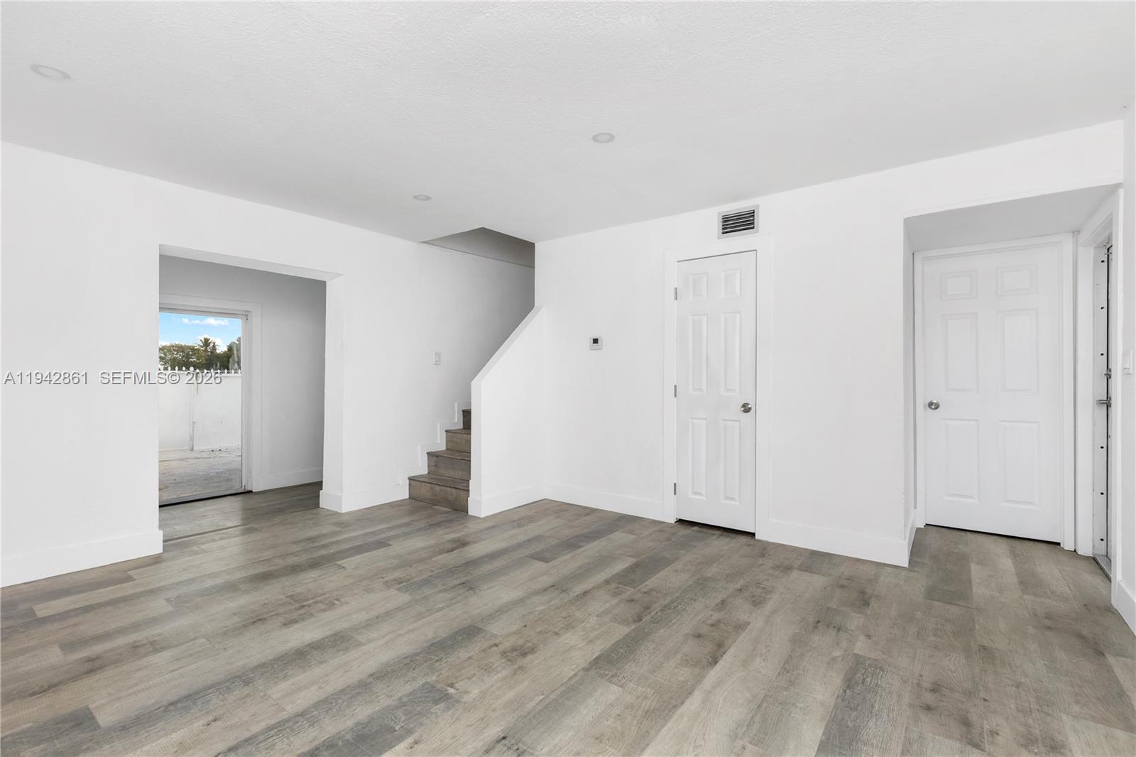 KINGS GARDENS SEC TWO - Residential