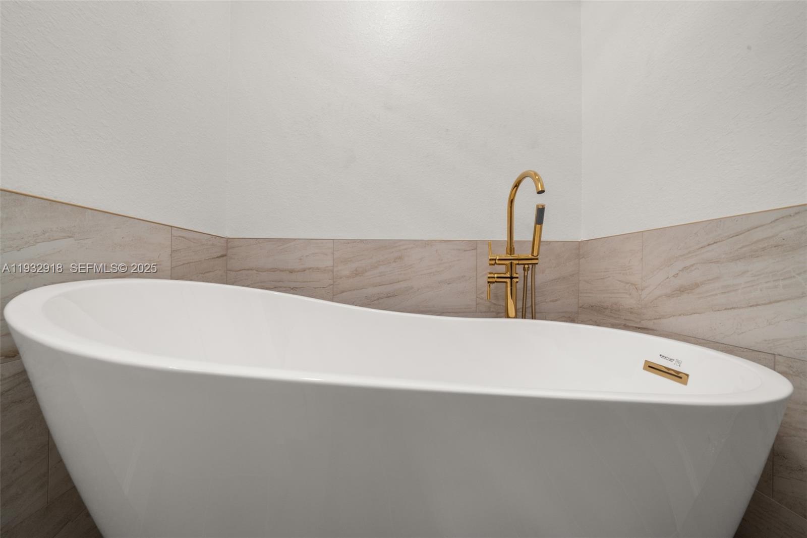 SPRING LAKE VILL 05 - Residential