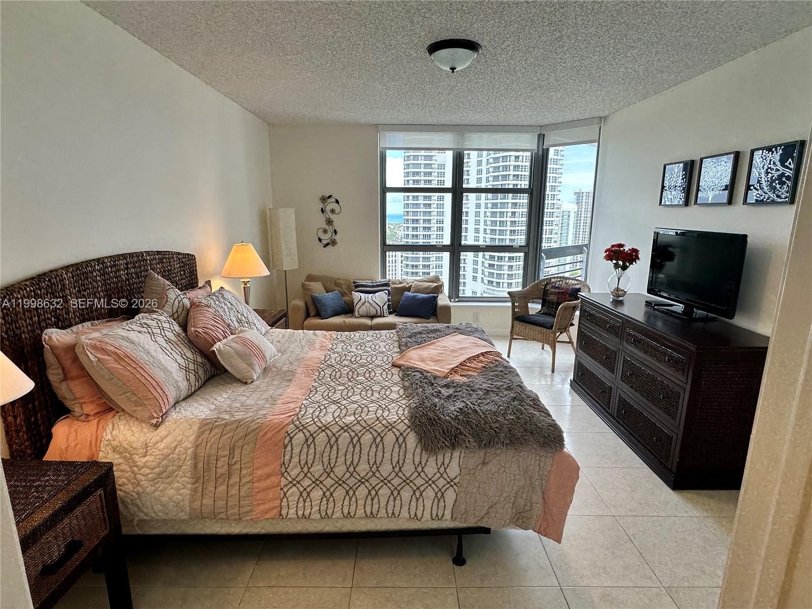 MYSTIC POINTE TOWER 500 C - Residential Lease