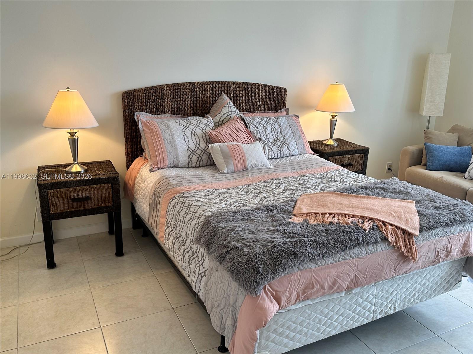 MYSTIC POINTE TOWER 500 C - Residential Lease