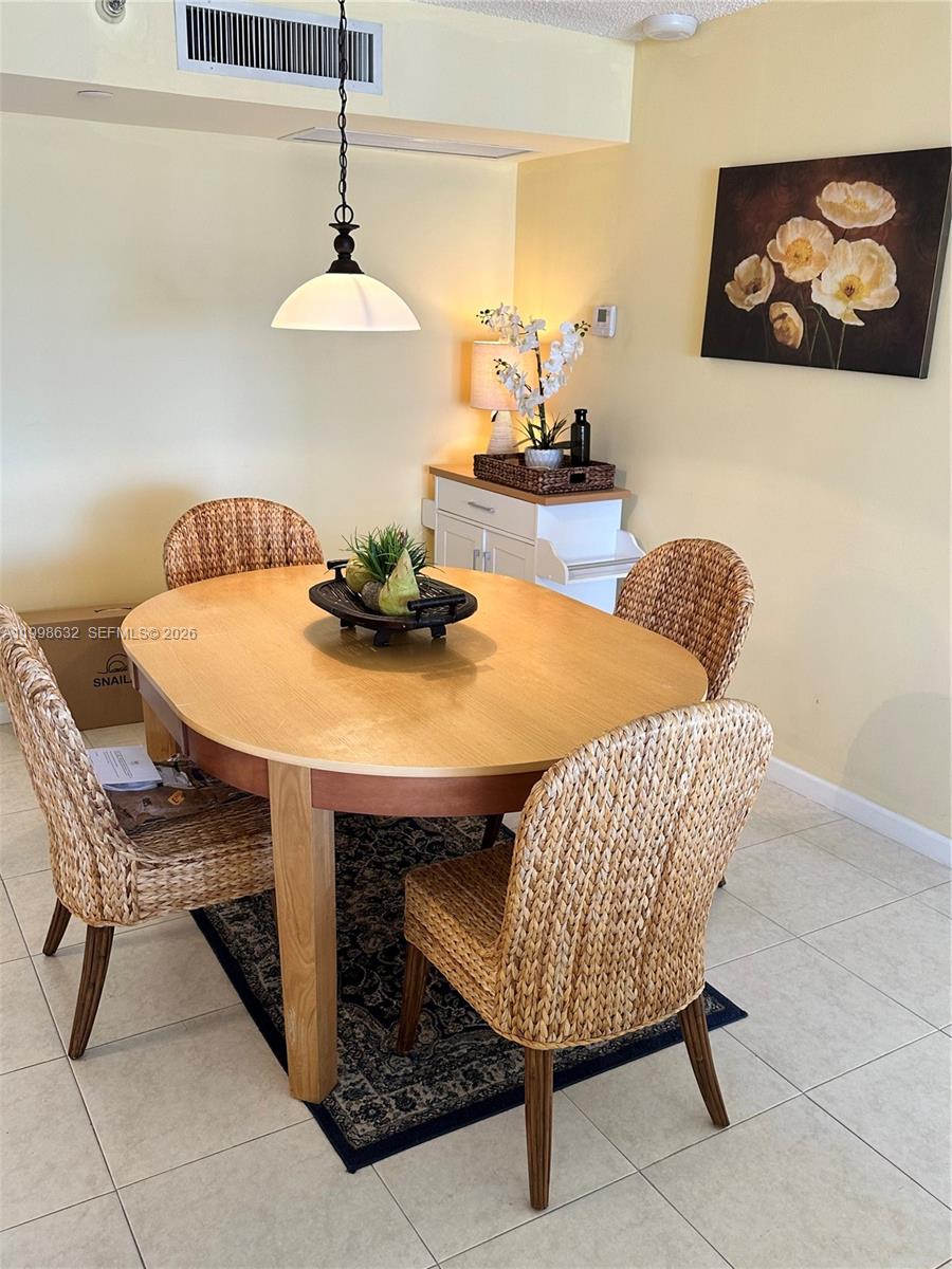 3530 Mystic Pointe Dr 2607