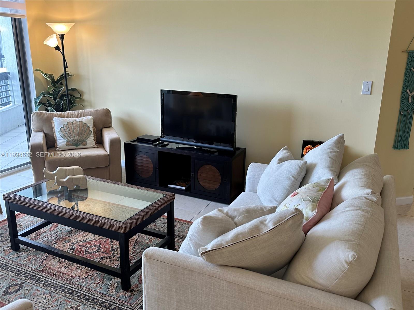 MYSTIC POINTE TOWER 500 C - Residential Lease