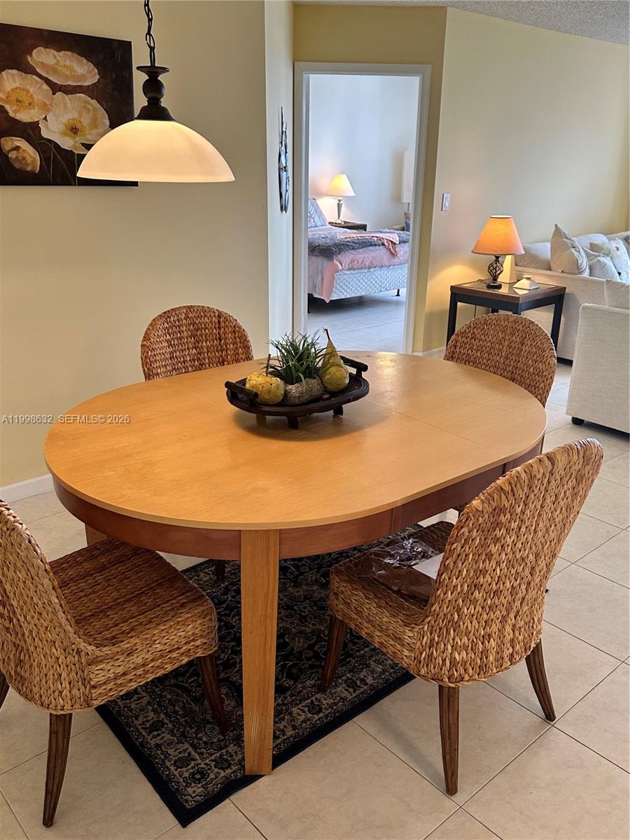 3530 Mystic Pointe Dr 2607