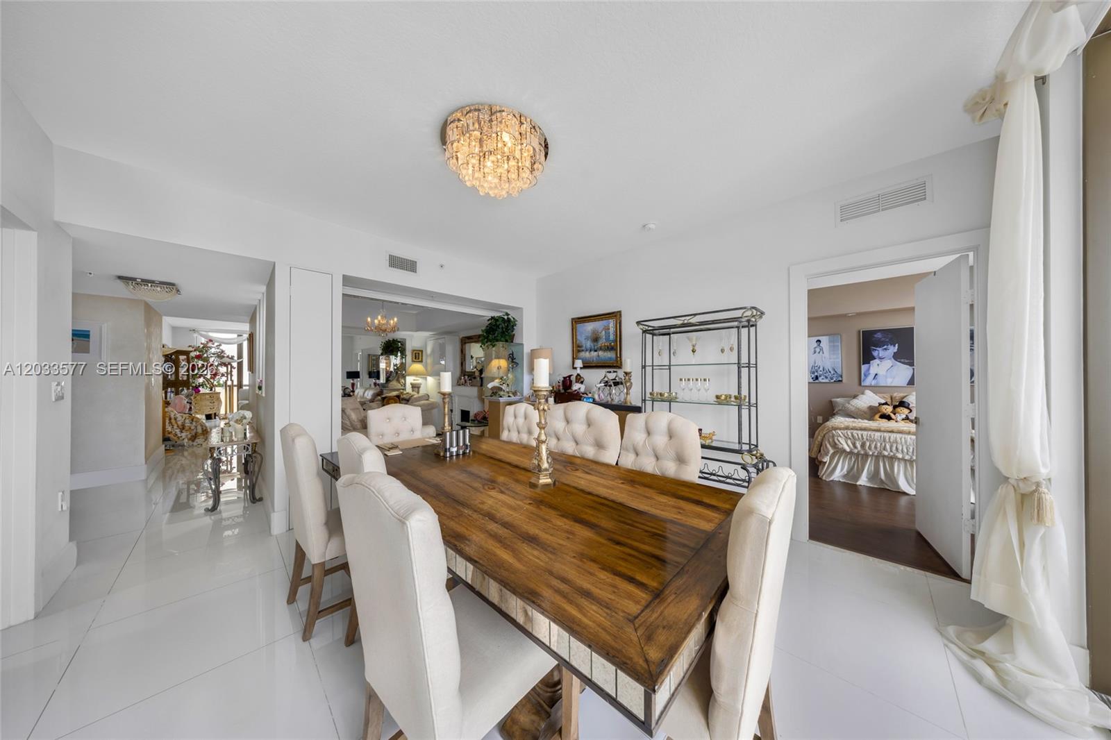 16275 Collins Ave 2502