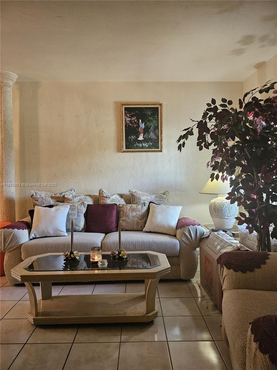 GABLES VIEW - Residential