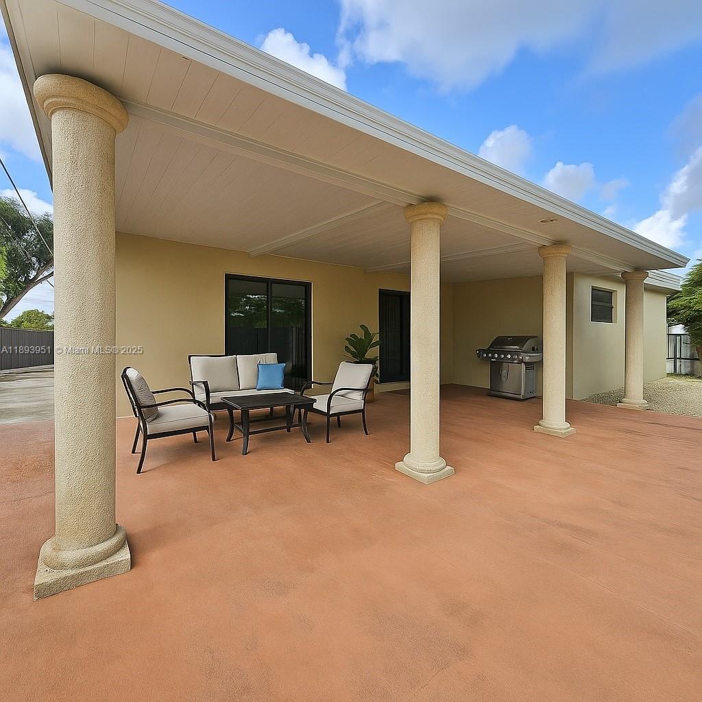 GABLES VIEW - Residential