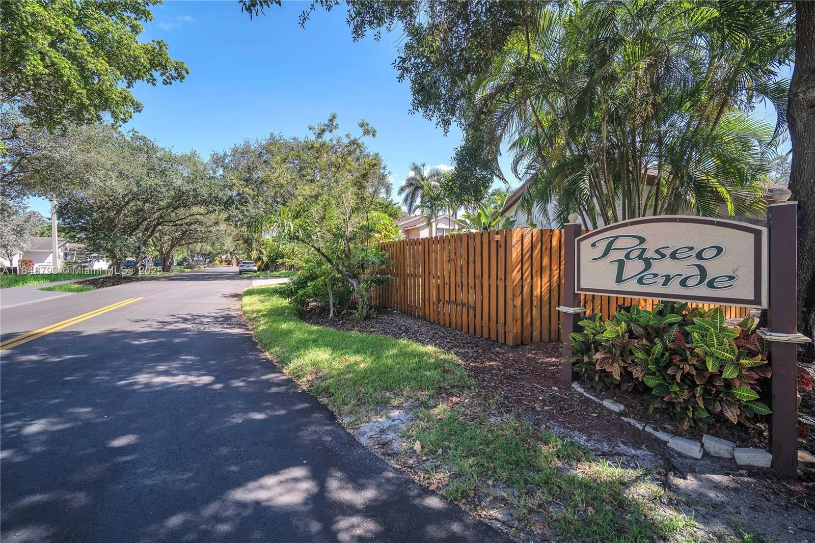 66 Forest Cir