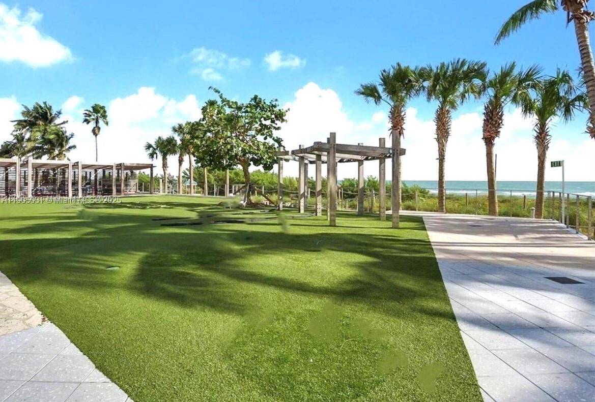 NORTH CARILLON BEACH COND - Residential