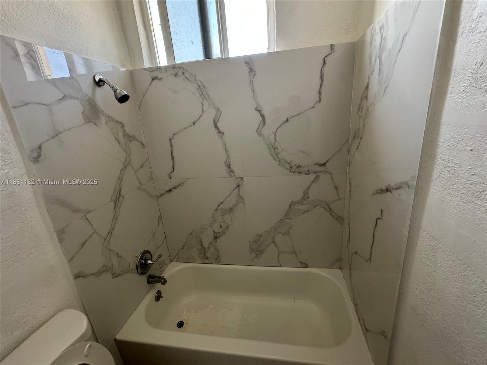 GEO M PHIPPENS SUB - Residential Lease