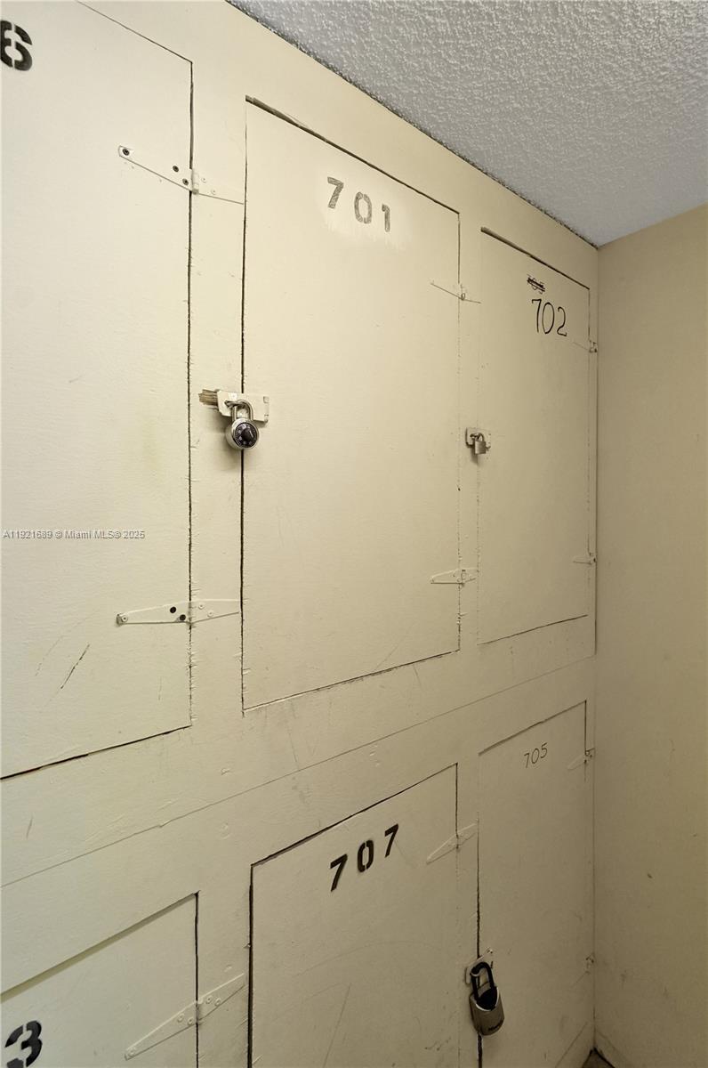 BRITANNIA AT QUADOMAIN CO - Residential Lease