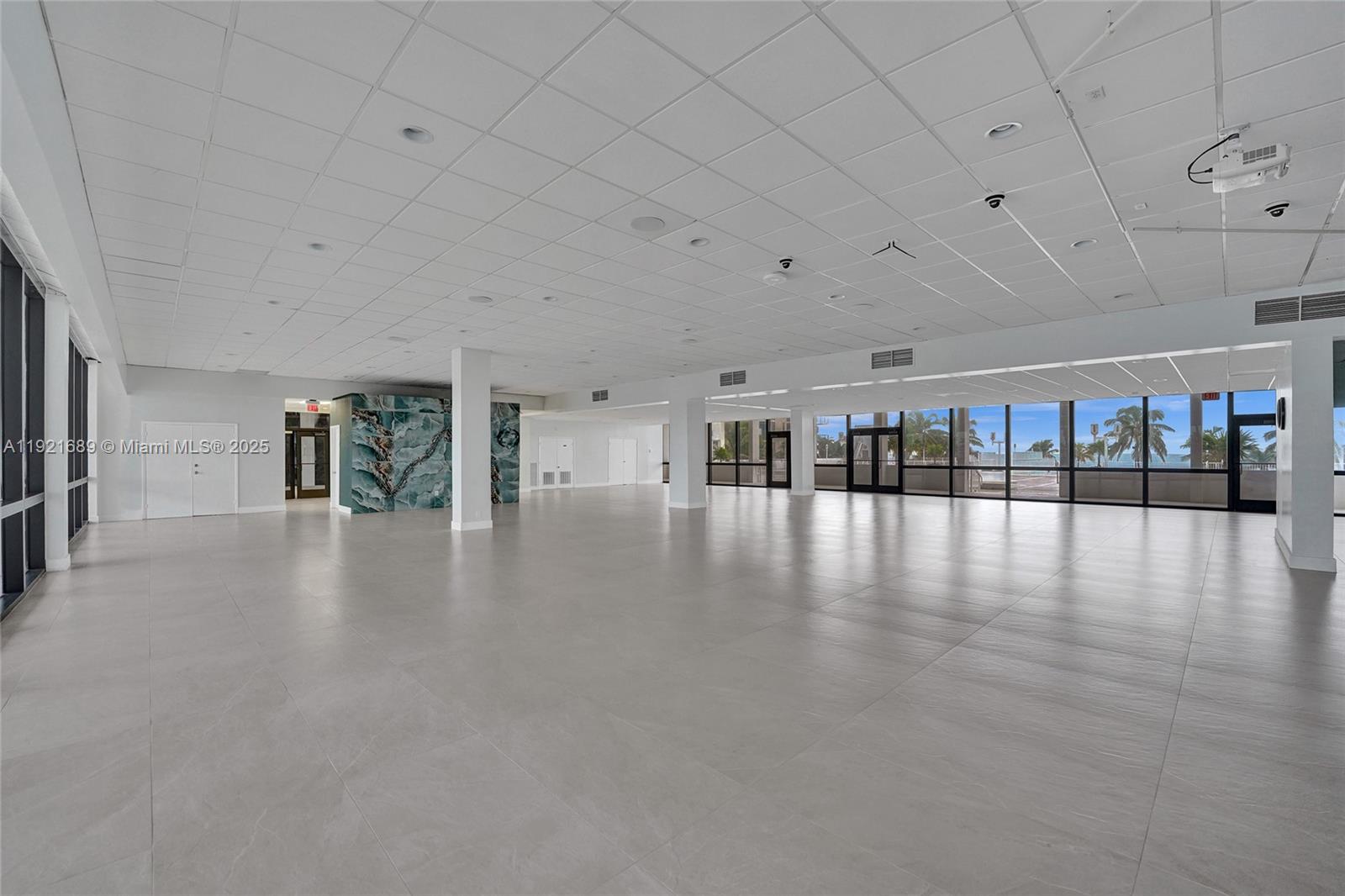 BRITANNIA AT QUADOMAIN CO - Residential Lease