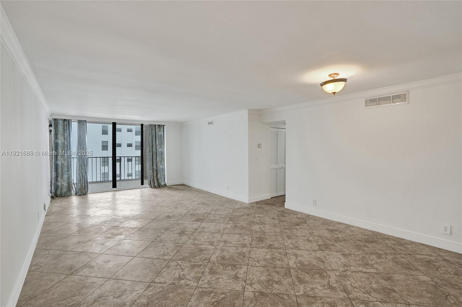 BRITANNIA AT QUADOMAIN CO - Residential Lease