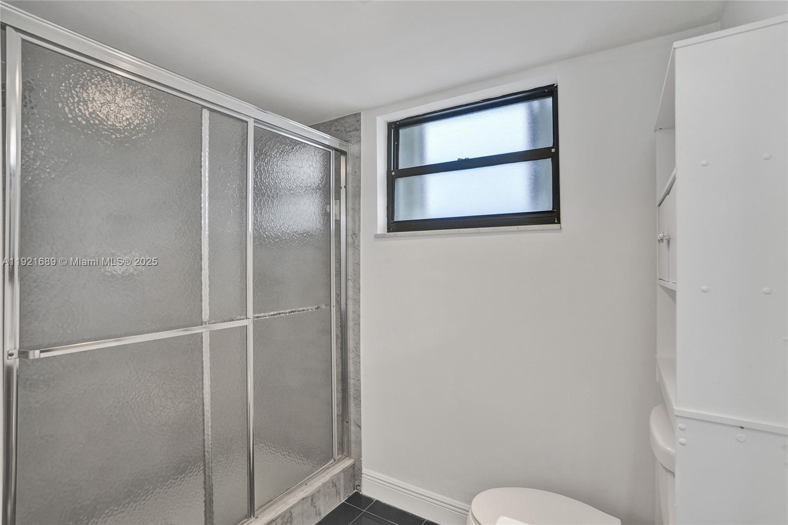 BRITANNIA AT QUADOMAIN CO - Residential Lease