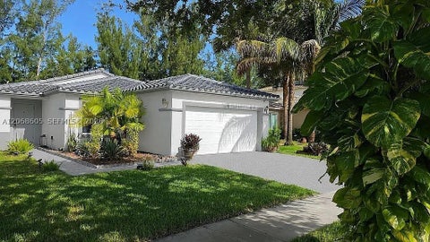 Photo of 4638 SW 134th Ave, Miramar, FL 33027 (MLS # A12068605)