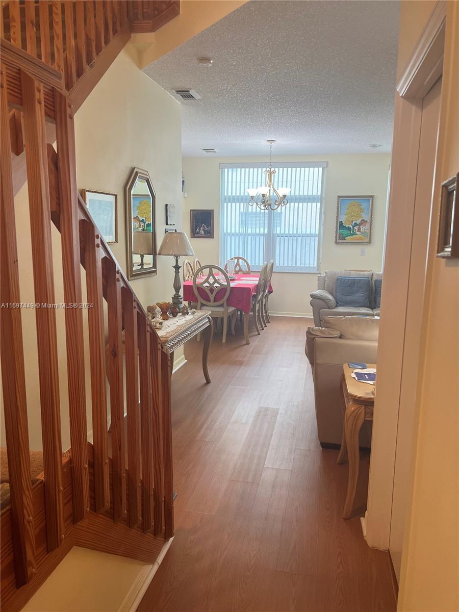 EMERALD POINTE - Residential