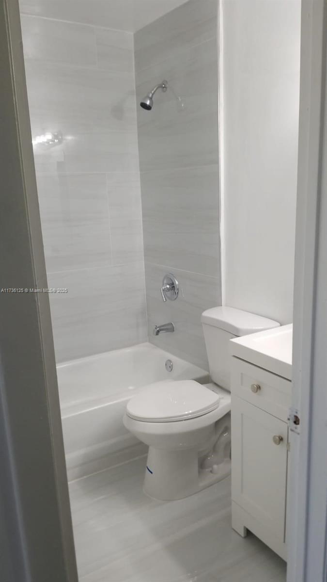 LAUDERDALE NORTH PARK SEC - Residential