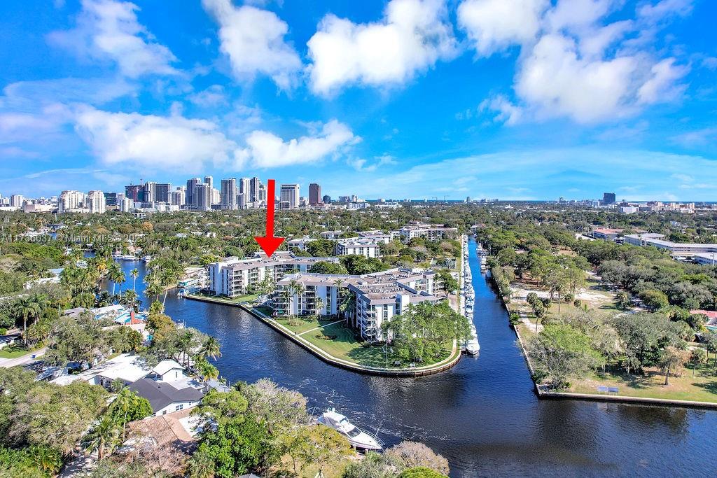 1301 River Reach Dr 114