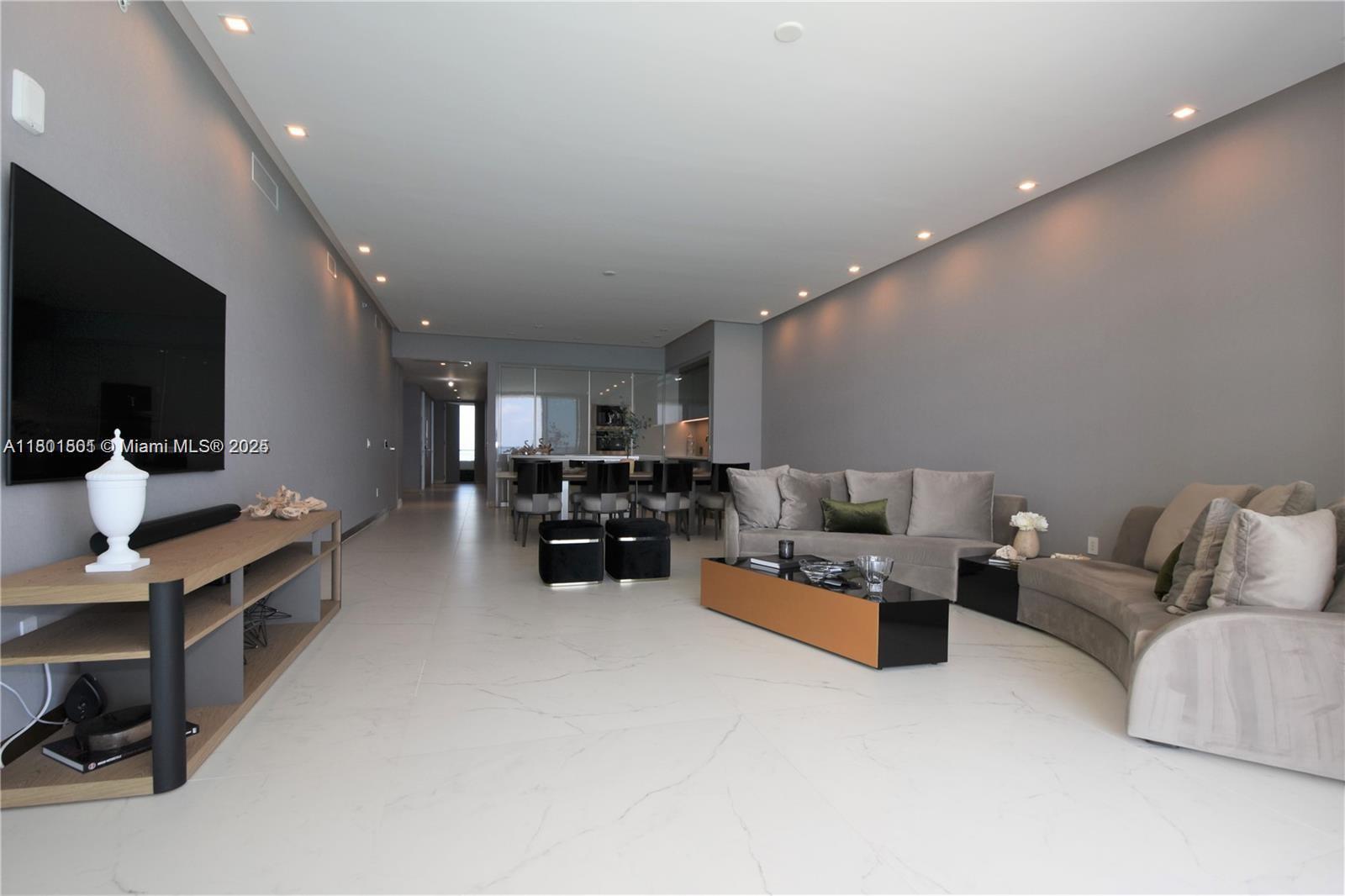 18975 COLLINS CONDO - Residential Lease