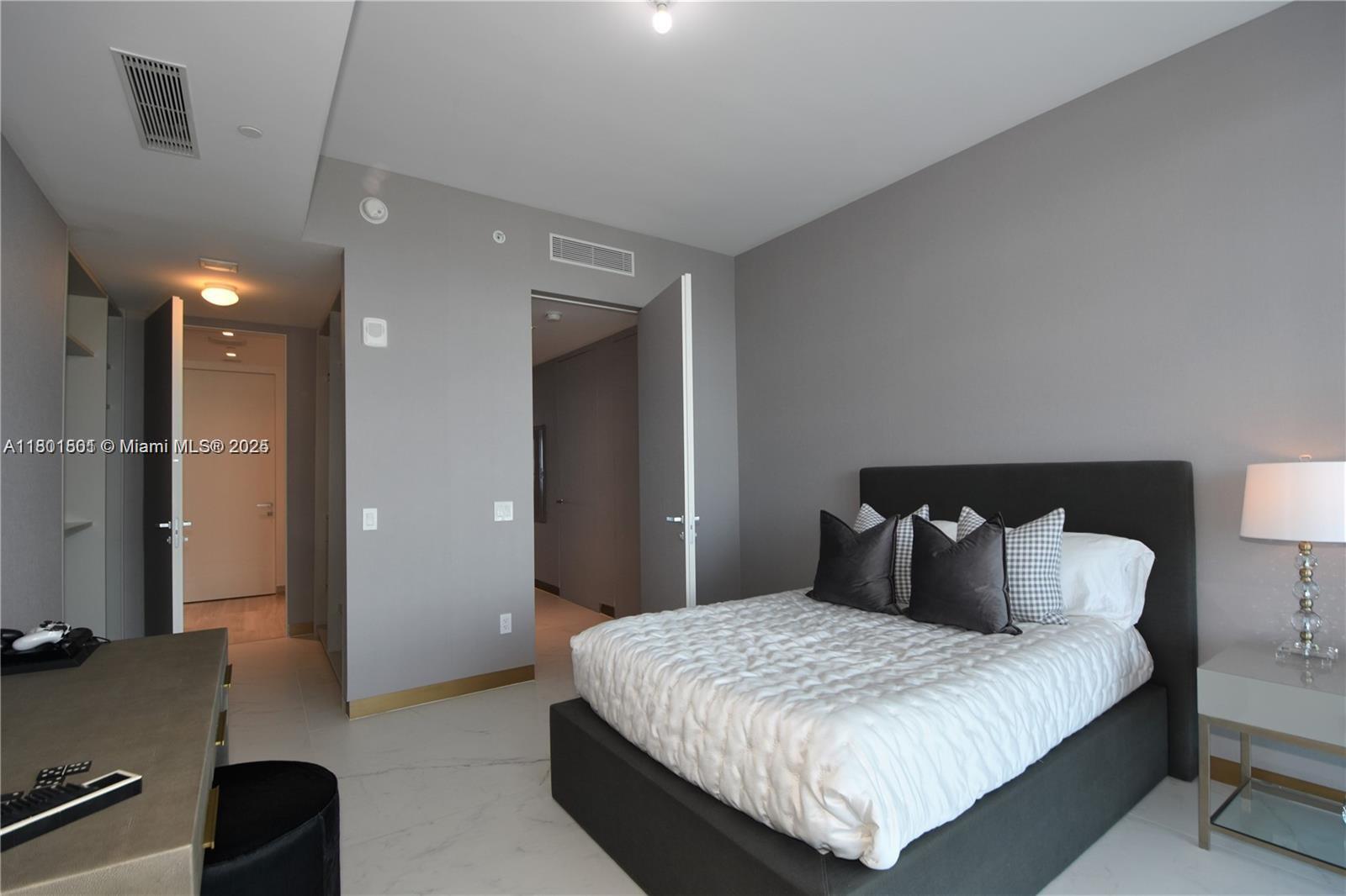 18975 COLLINS CONDO - Residential Lease