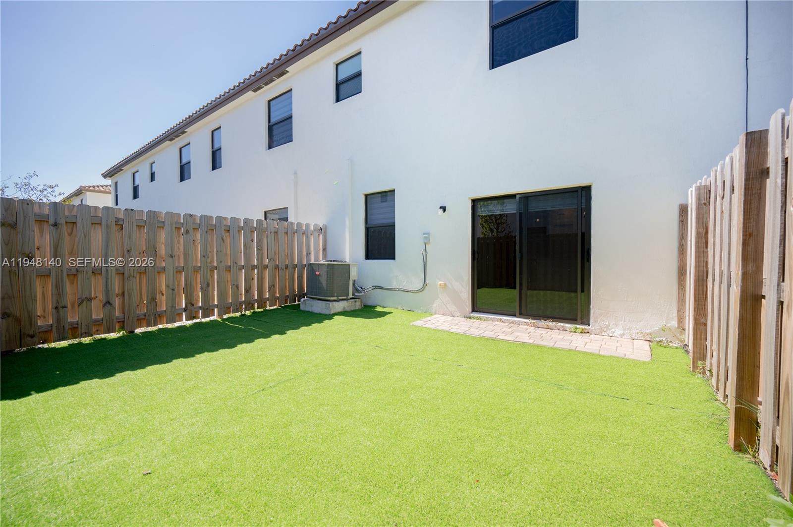 SILVER PALM RESIDENTIAL H - Residential