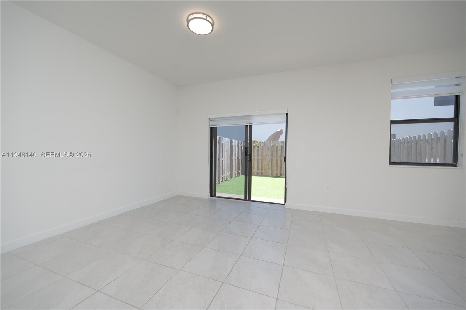 SILVER PALM RESIDENTIAL H - Residential