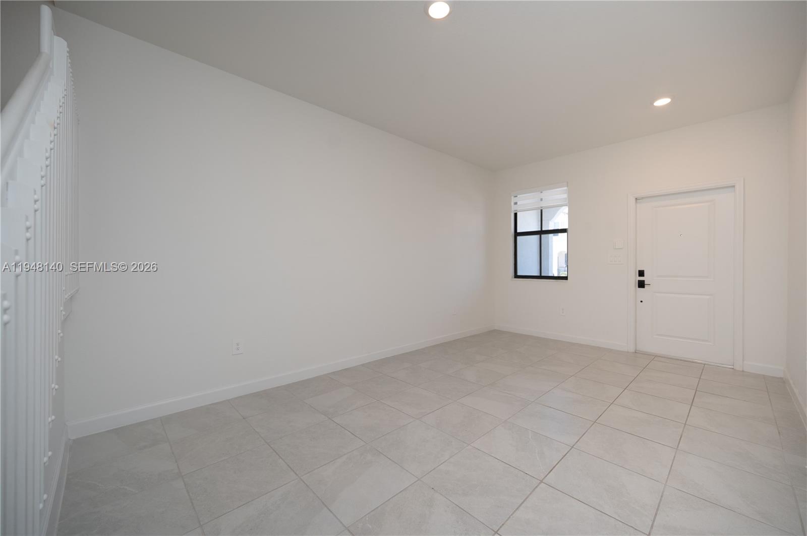 SILVER PALM RESIDENTIAL H - Residential