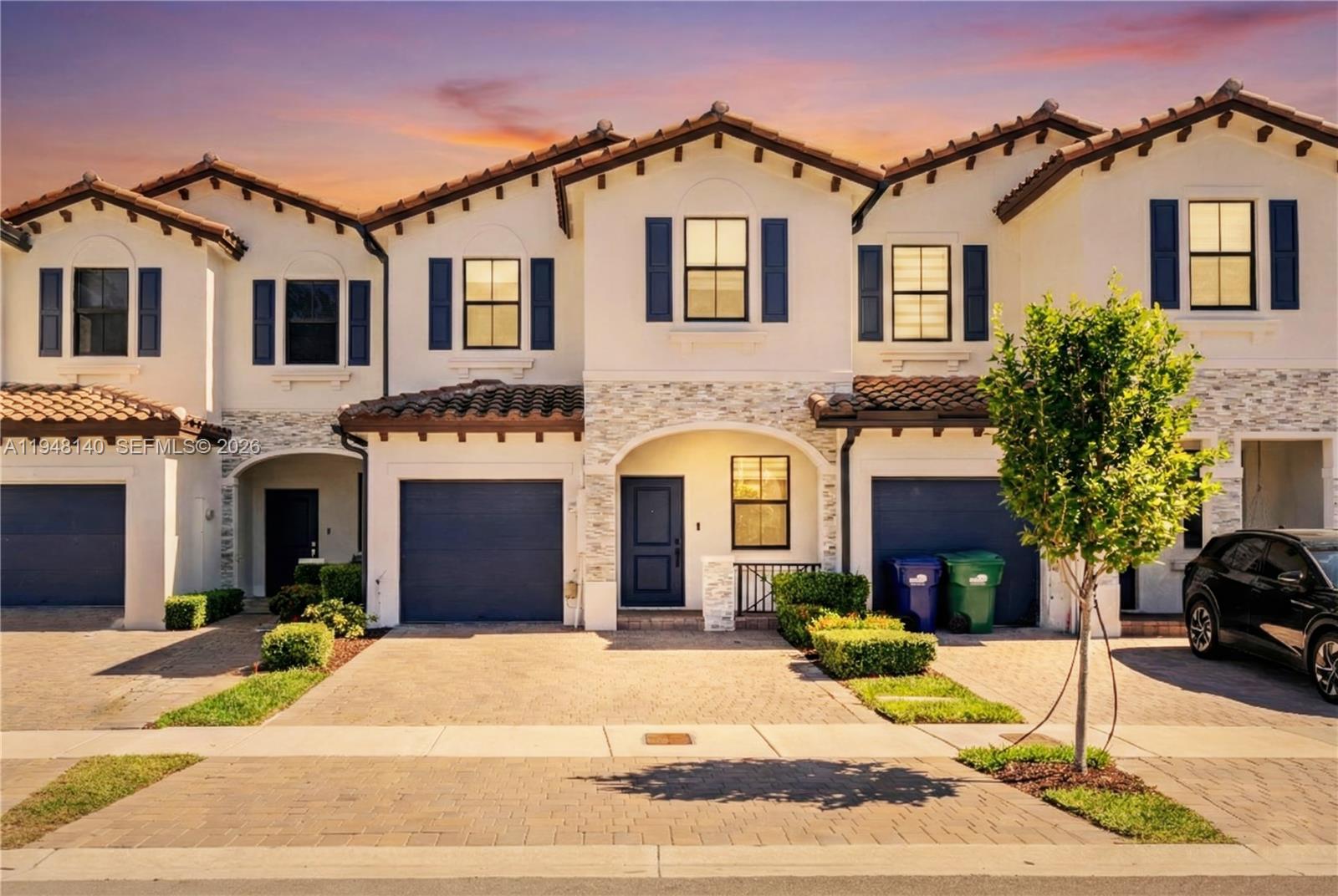 SILVER PALM RESIDENTIAL H - Residential