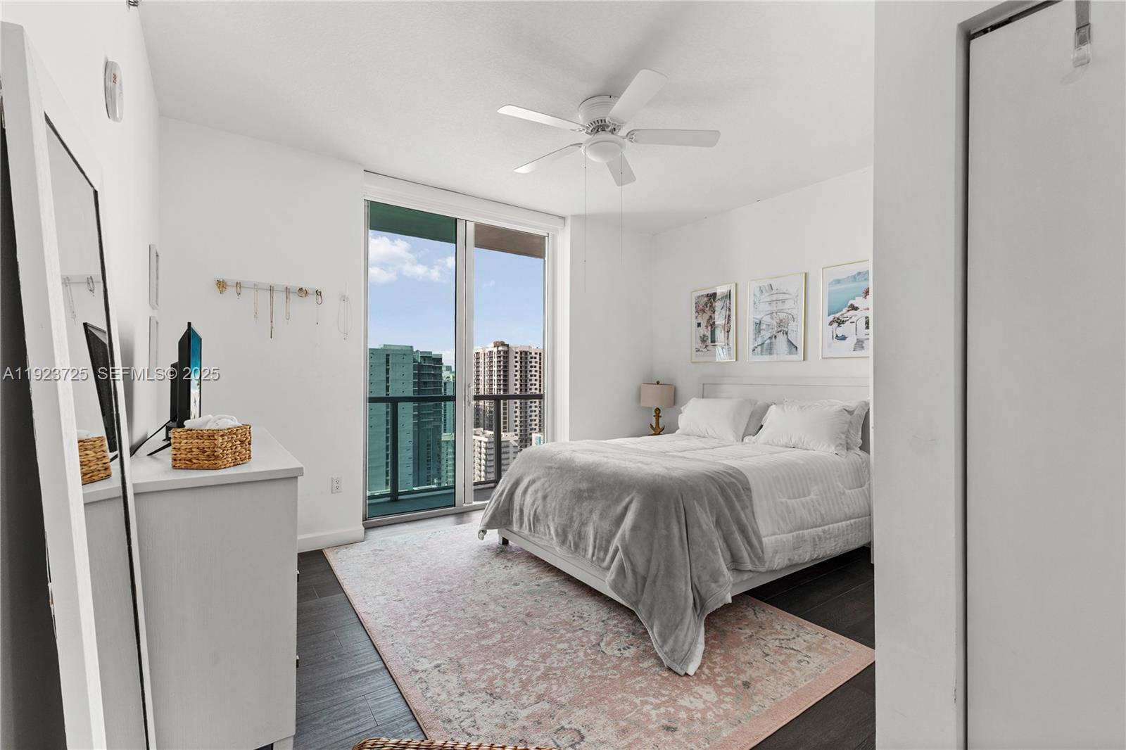 THE AXIS ON BRICKELL II C - Residential