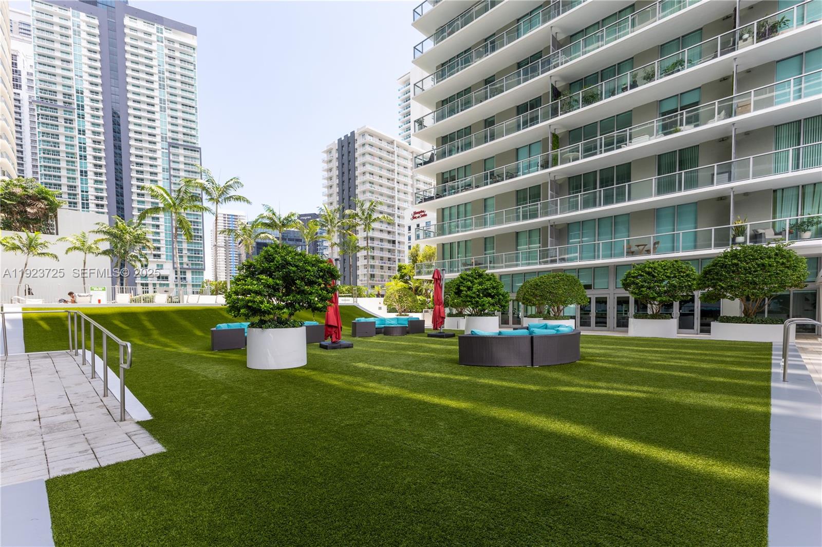 THE AXIS ON BRICKELL II C - Residential