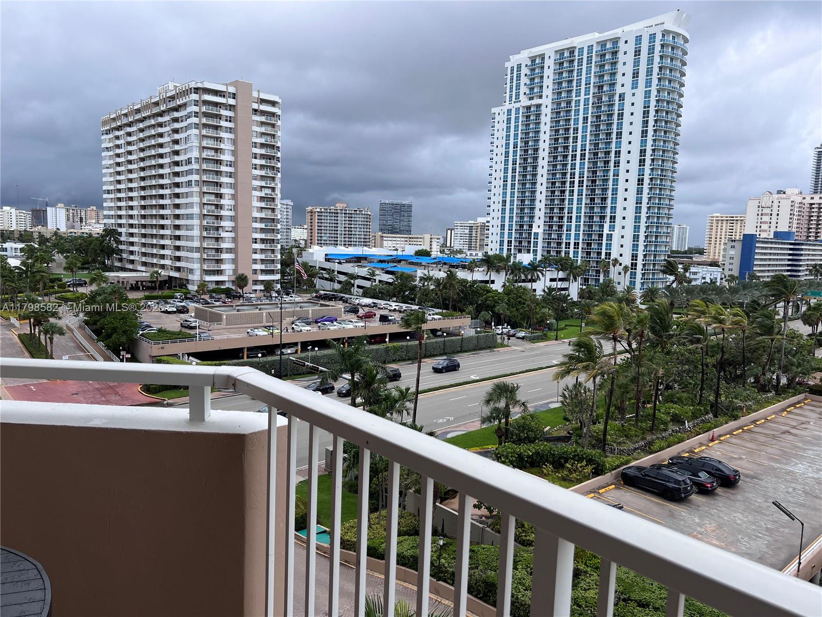1980 S Ocean Dr 6K