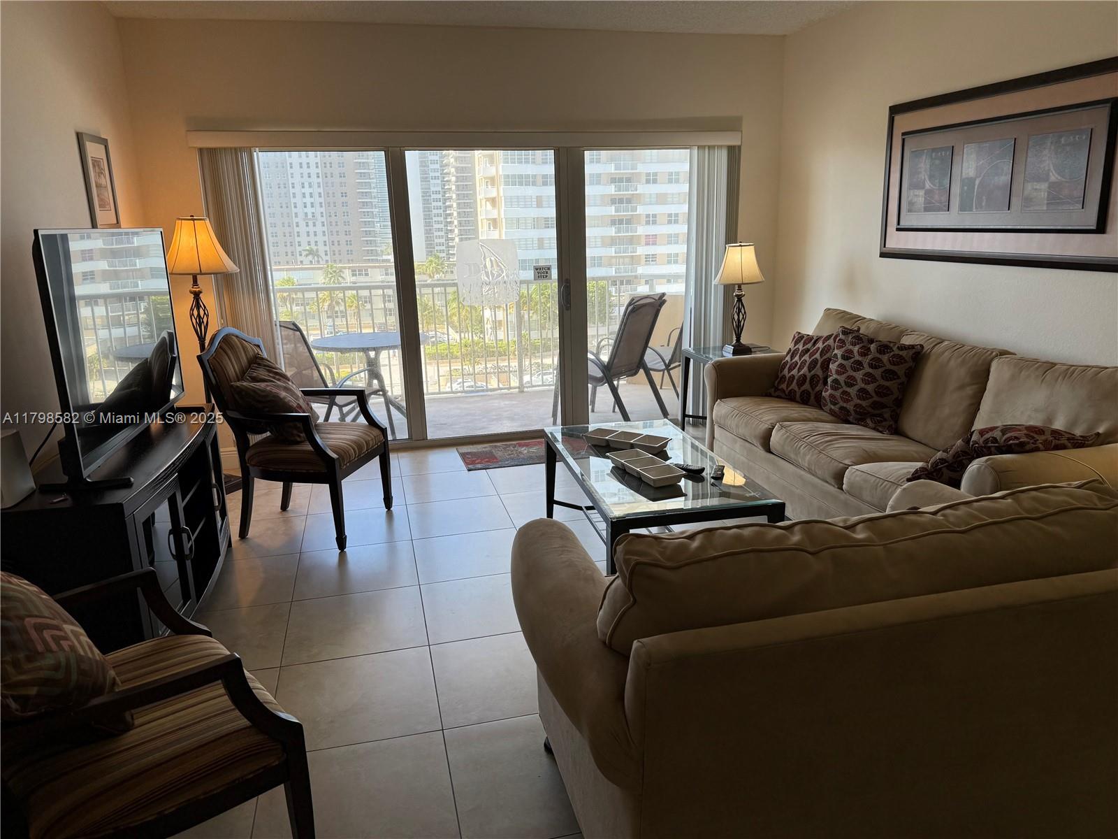 HEMISPHERES CONDO - Residential Lease