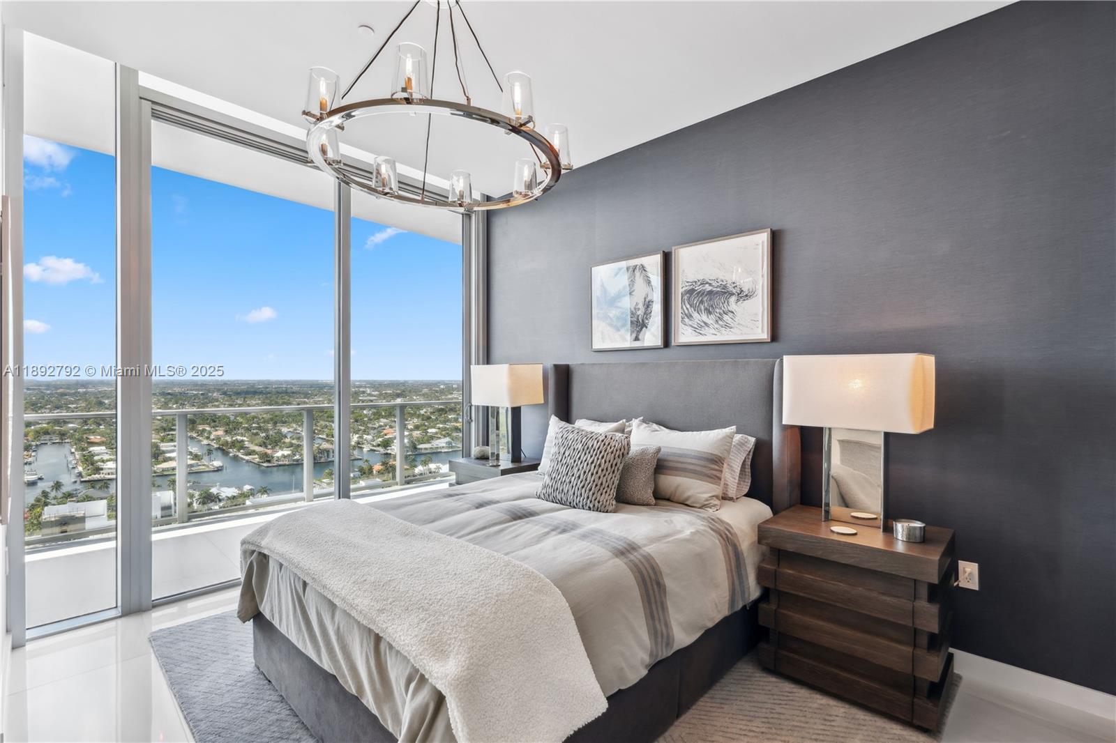 2200 FORT LAUDERDALE BEAC - Residential