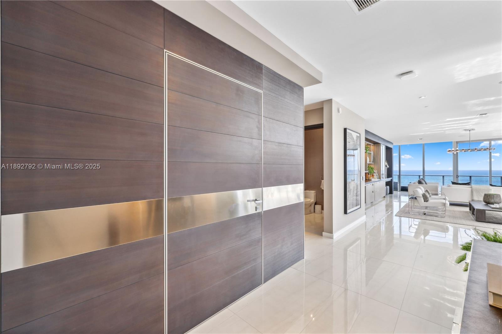 2200 N Ocean Blvd S2301