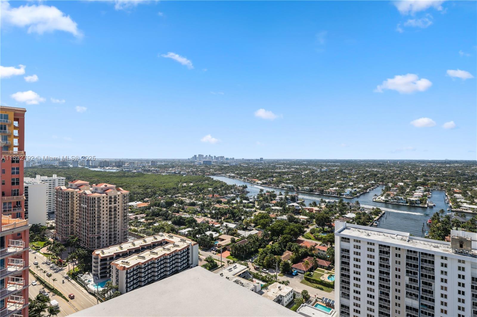 2200 FORT LAUDERDALE BEAC - Residential