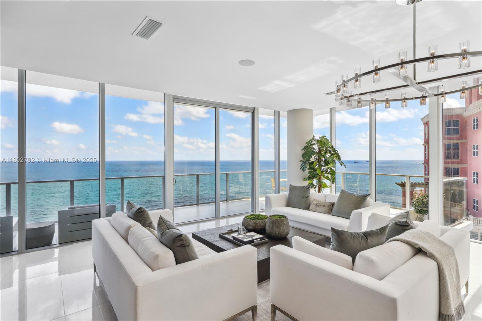 2200 FORT LAUDERDALE BEAC - Residential