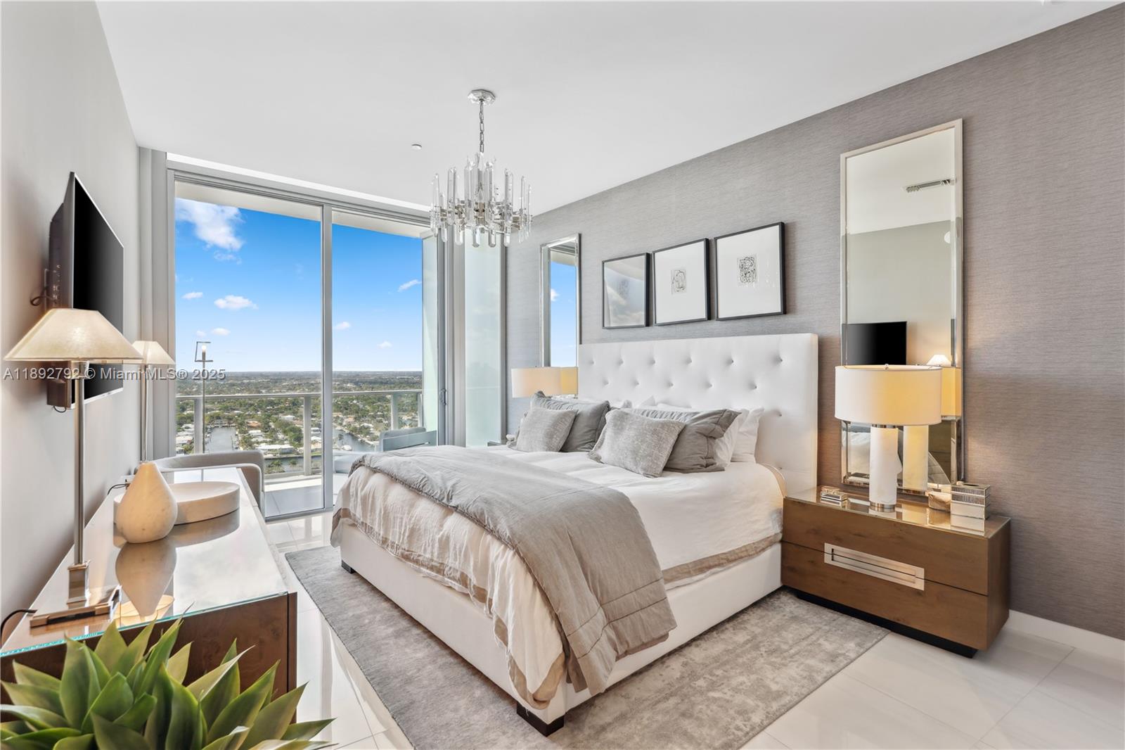 2200 FORT LAUDERDALE BEAC - Residential