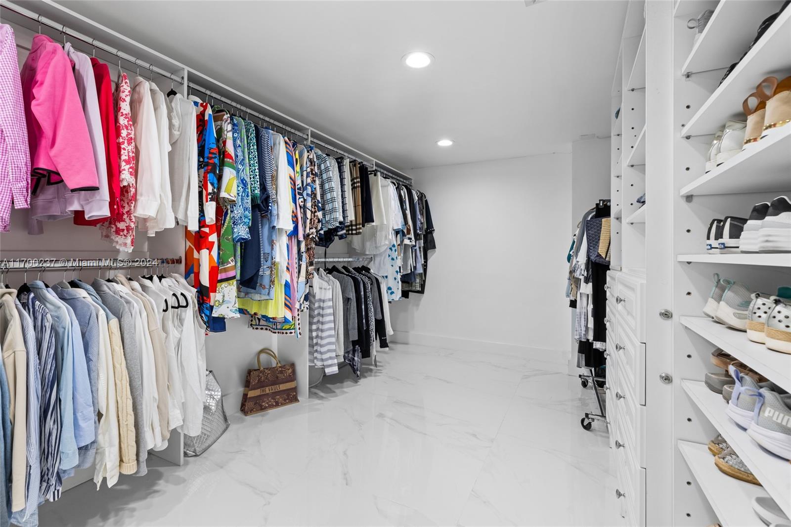 BAL HARBOUR 101 CONDO - Residential