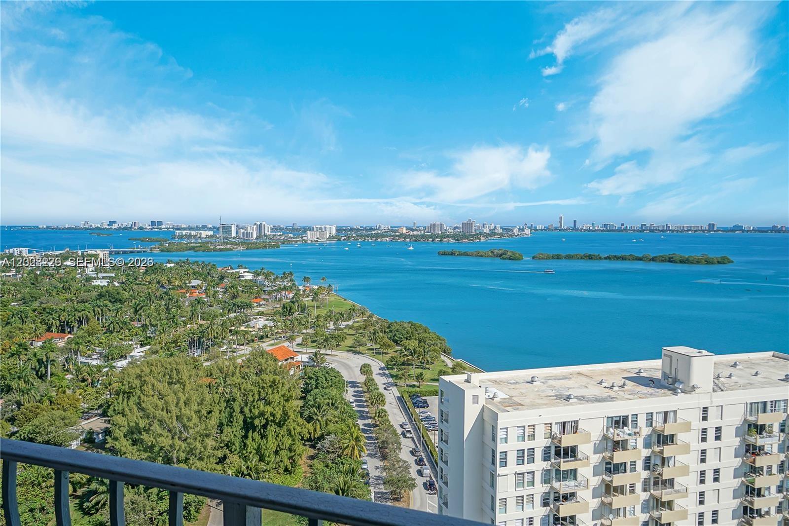 THE PALM BAY YACHT CLUB C - Residential