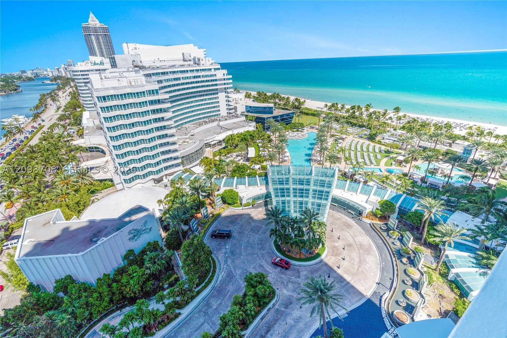 4401 Collins Ave 1709