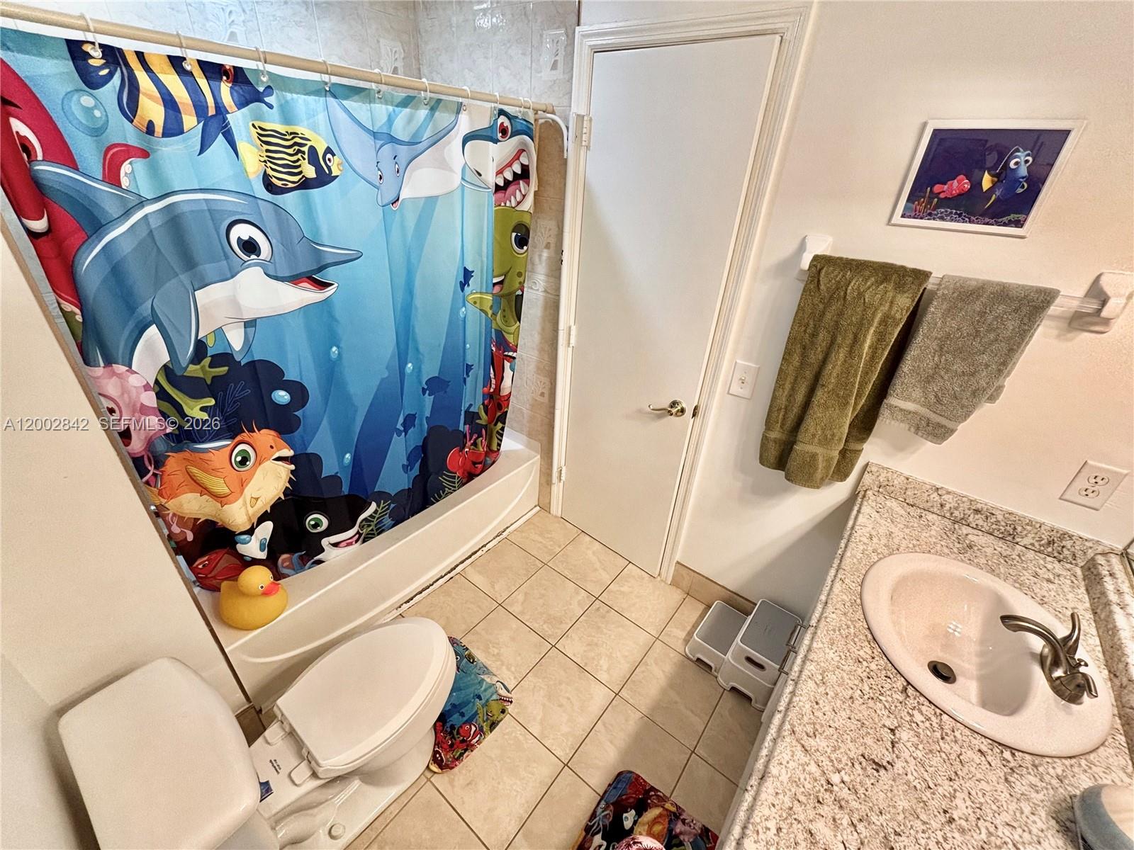 SAWGRASS EXCHANGE PLAT - Residential Lease