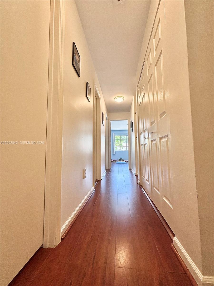 SAWGRASS EXCHANGE PLAT - Residential Lease