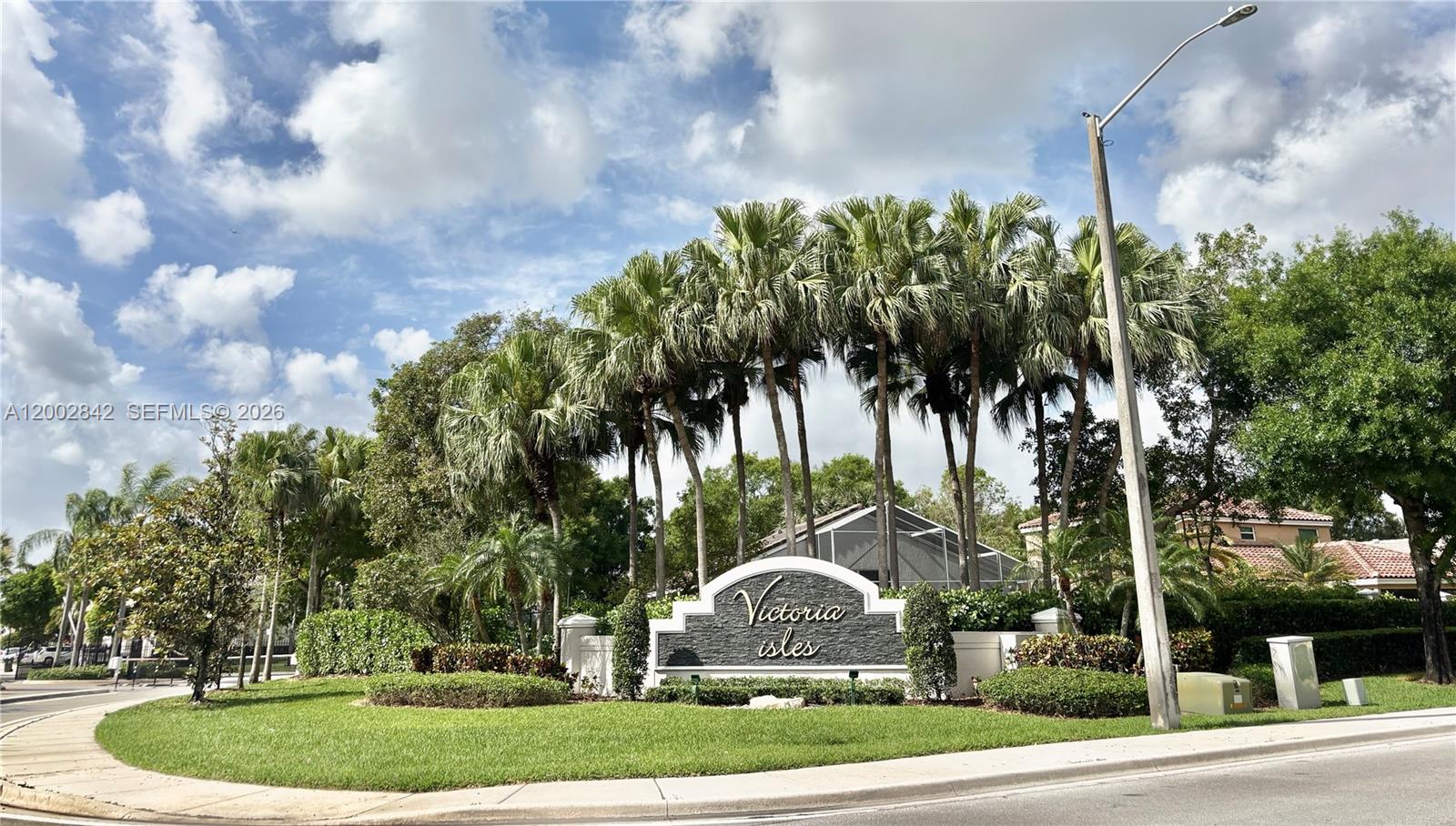 SAWGRASS EXCHANGE PLAT - Residential Lease