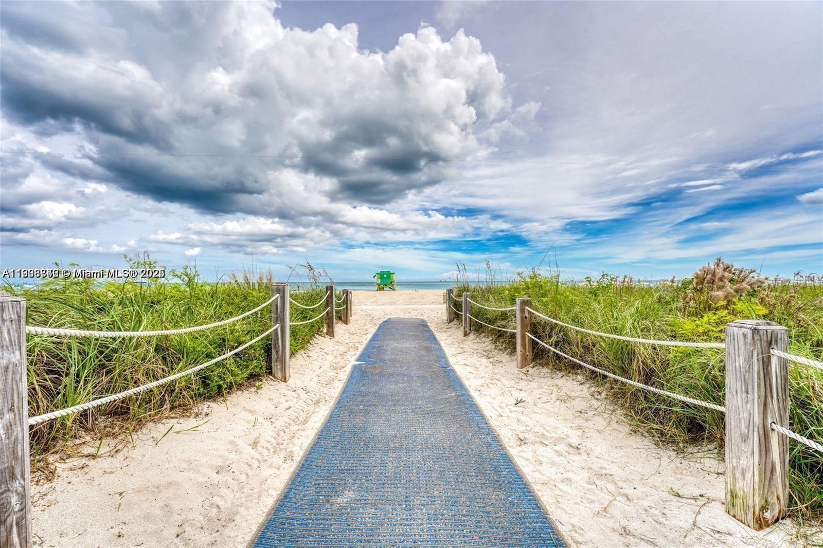 BISCAYNE BCH SUB - Residential Lease