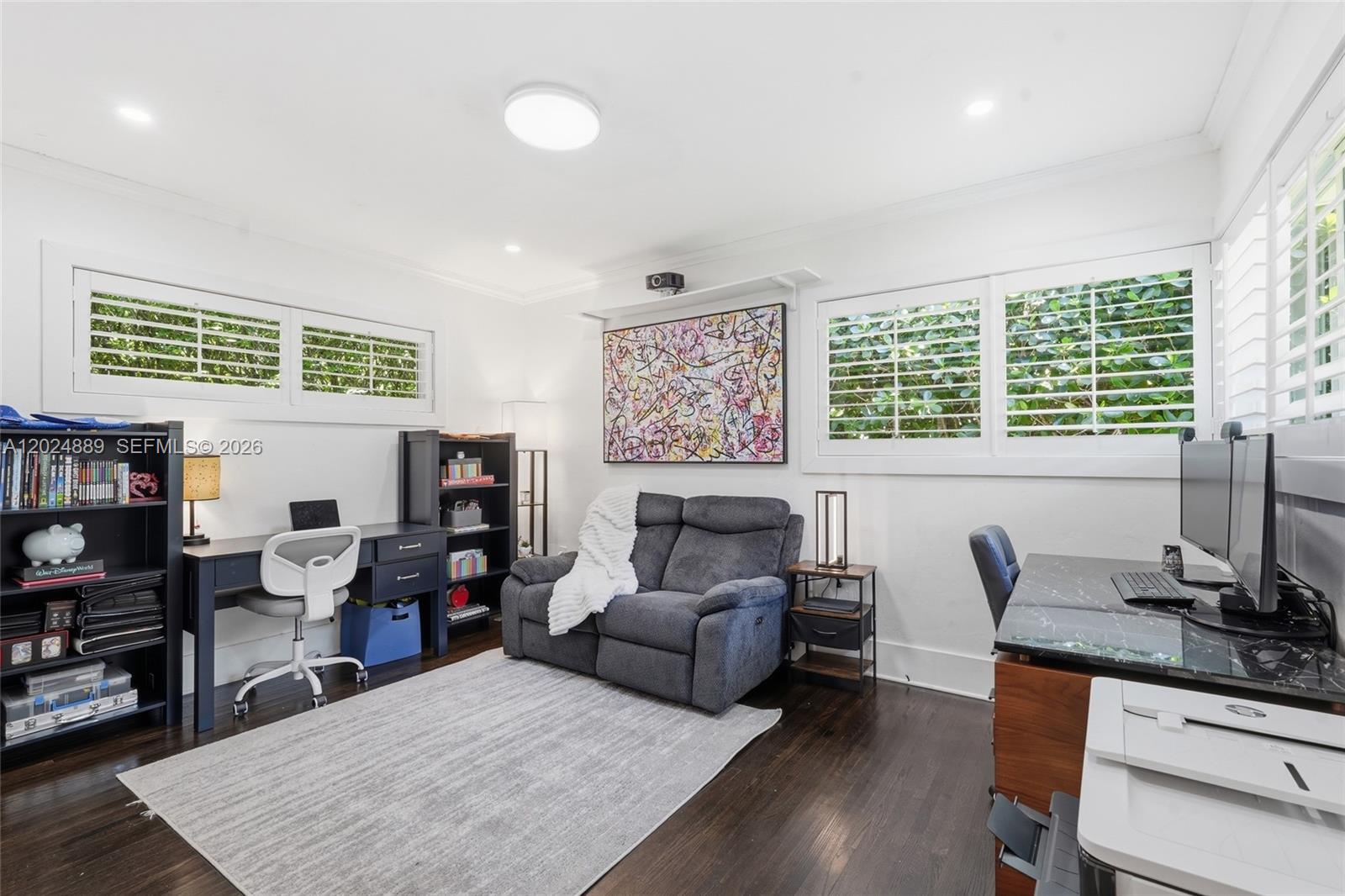 CORAL GABLES RIVIERA SEC - Residential