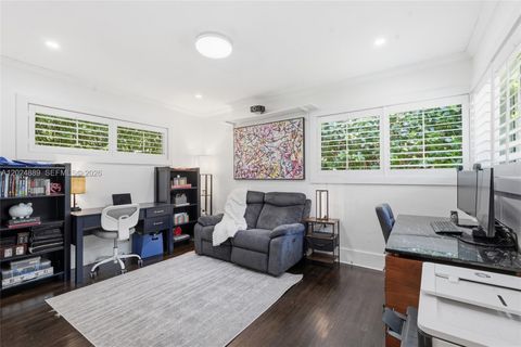 Tiny photo for 1505 Robbia Ave, Coral Gables, FL 33146 (MLS # A12024889)