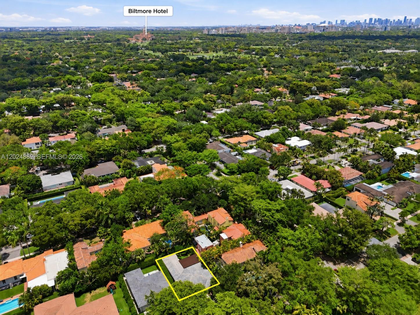 CORAL GABLES RIVIERA SEC - Residential