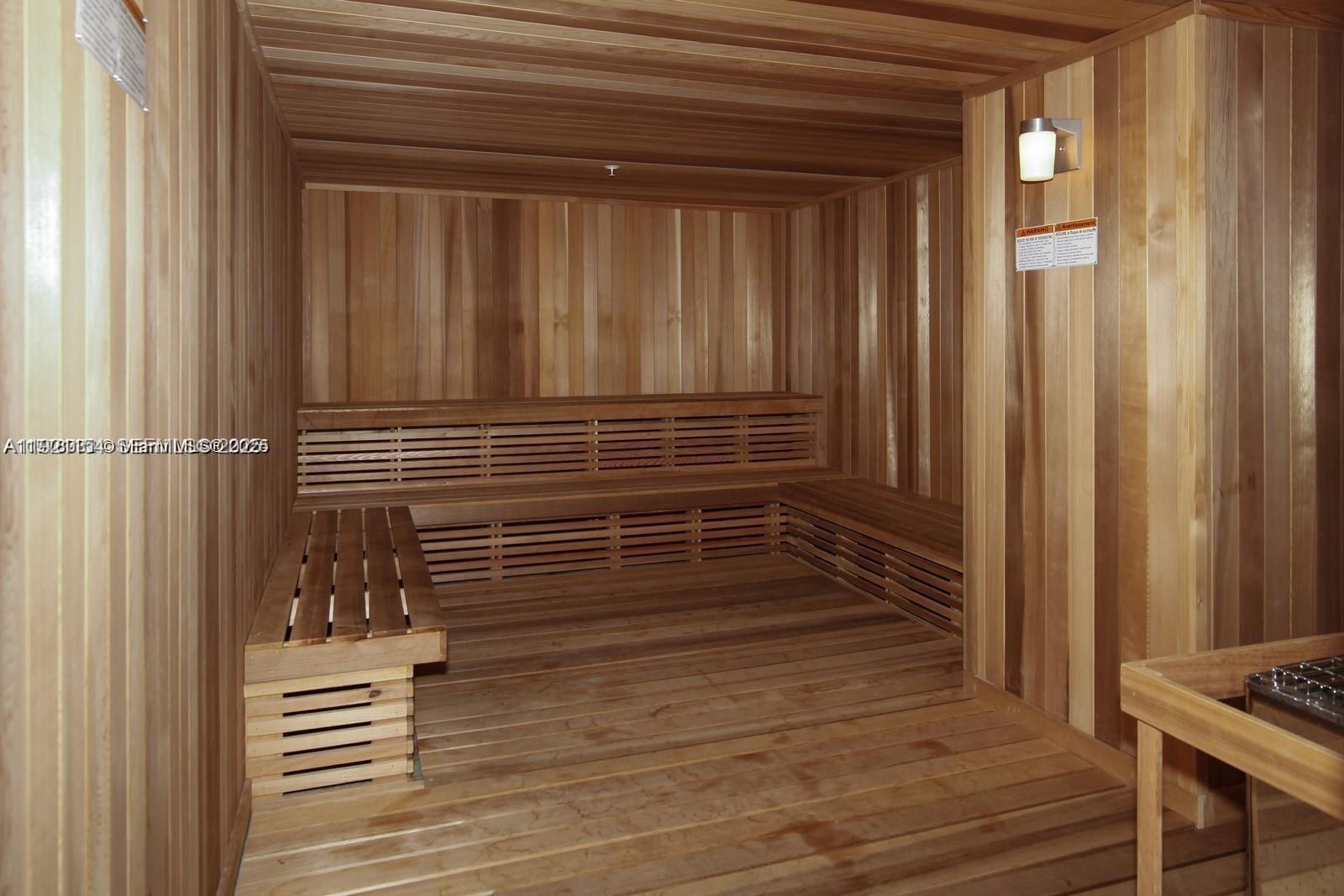 BISCAYNE BEACH CONDO - Residential Lease