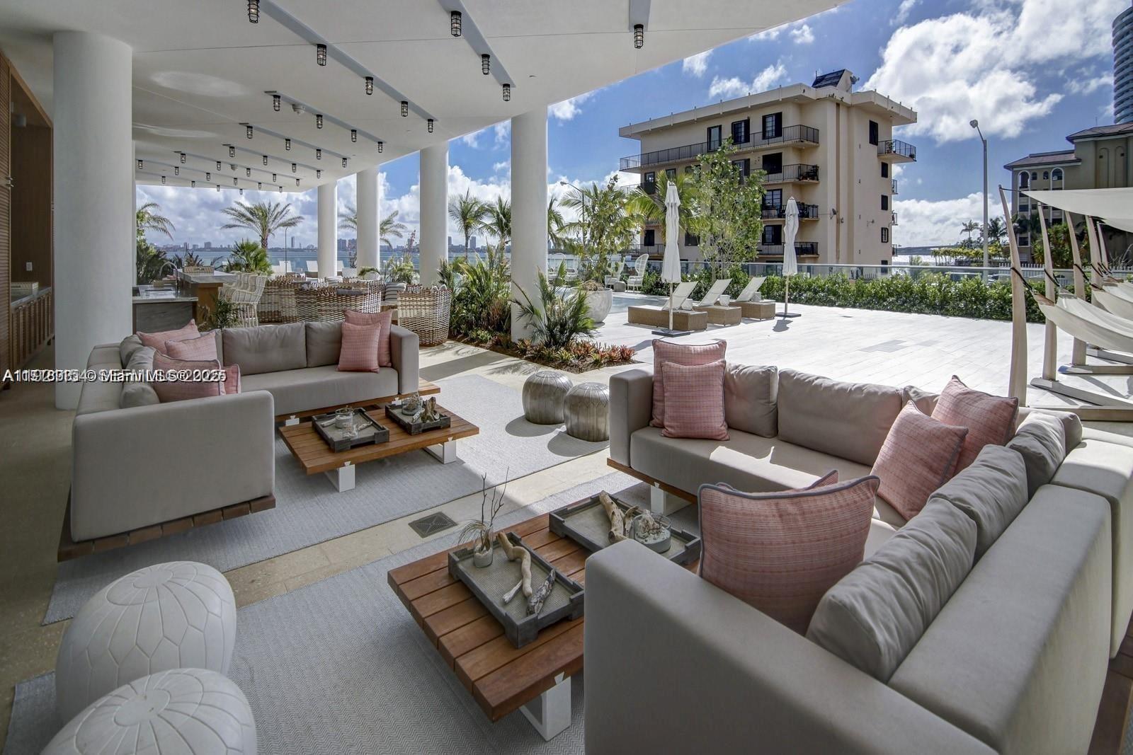 BISCAYNE BEACH CONDO - Residential Lease