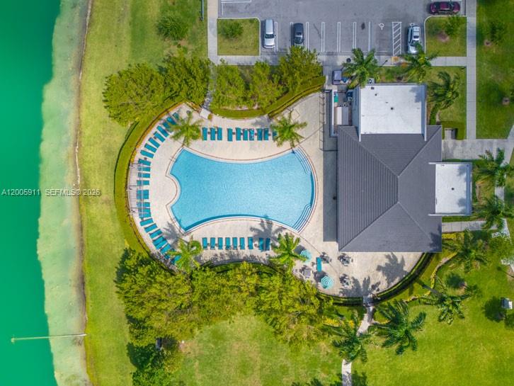 MC RESIDENTIAL - Residential